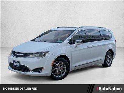 Used 2018 Chrysler Pacifica Limited