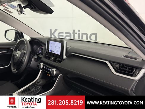 Certified 2024 Toyota RAV4 XLE image 23