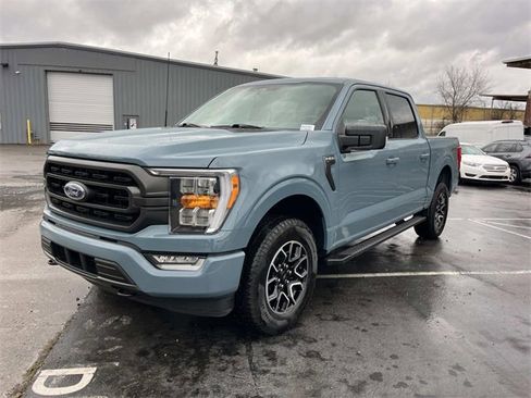 Used 2023 Ford F150 XLT w/ Equipment Group 302A High image 7
