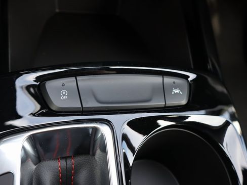 New 2026 Chevrolet Trax RS w/ Driver Confidence Package image 10