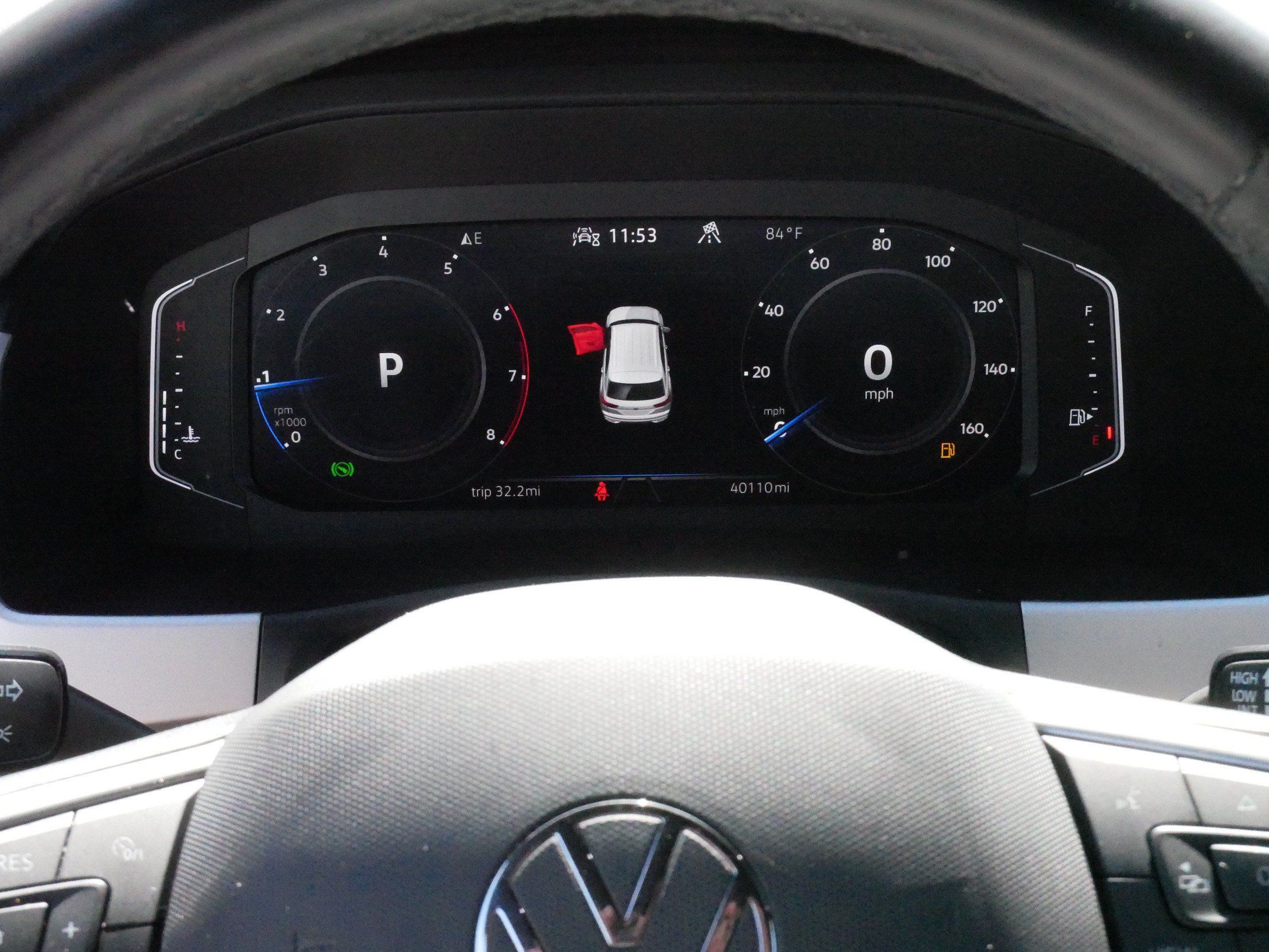 Certified 2023 Volkswagen Atlas Cross Sport SEL R-Line AWD/4WD image 20