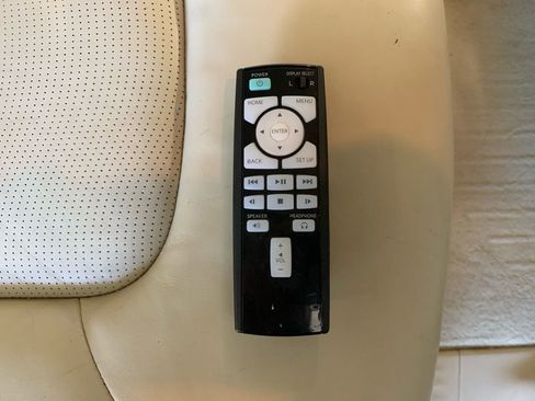 Used 2016 INFINITI QX80 Luxe w/ 22" Wheel Package image 33