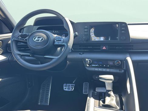 New 2026 Hyundai Elantra Sport FWD image 10