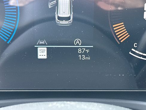 New 2026 Hyundai Tucson SEL Plus w/ Tow & Go Package FWD image 16