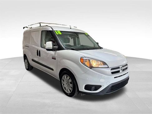 Used 2018 RAM ProMaster City Tradesman SLT FWD image 3