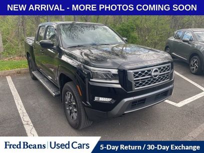 Used 2024 Nissan Frontier SL w/ Technology Package