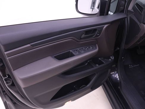 Certified 2019 Honda Odyssey EX-L image 9