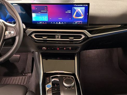 Used 2024 BMW i4 eDrive35 w/ Premium Package image 18