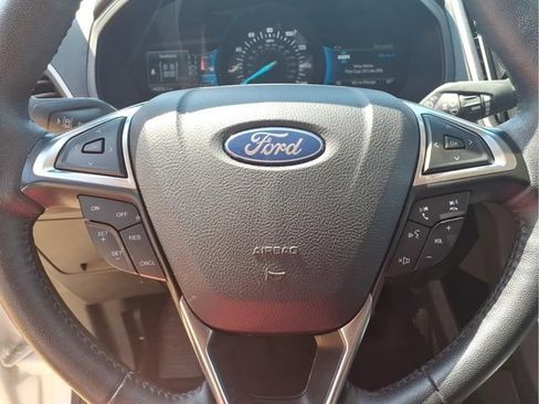 Used 2024 Ford Edge SEL AWD/4WD image 14