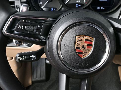 New 2026 Porsche Macan Turbo AWD/4WD image 9