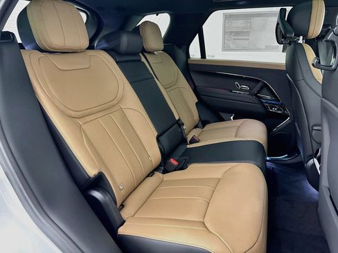 New 2026 Land Rover Range Rover Sport Dynamic SE AWD/4WD image 29