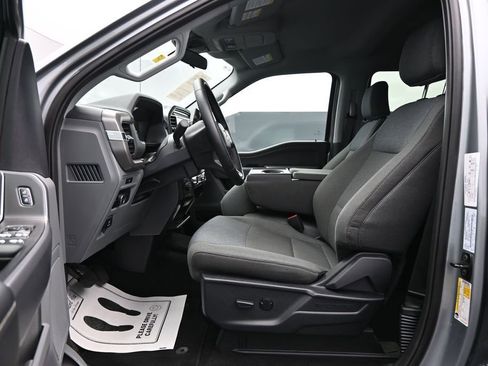 Used 2025 Ford F150 XLT w/ Equipment Group 301A Standard AWD/4WD image 9