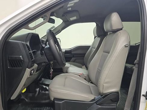 Used 2019 Ford F150 XL w/ Equipment Group 101A Mid AWD/4WD image 7