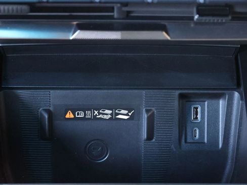 Used 2024 GMC Hummer EV 2X w/ Extreme Off-Road Package image 33