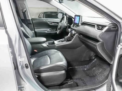 Certified 2023 Toyota RAV4 XLE Premium image 17