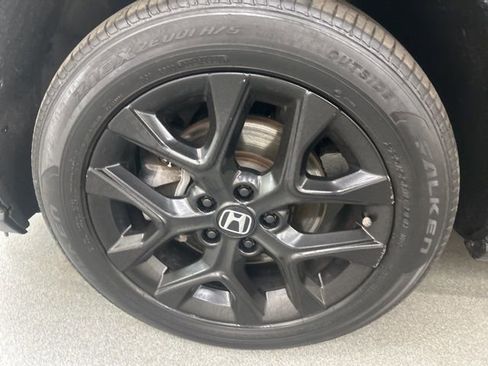 Used 2023 Honda HR-V Sport image 23
