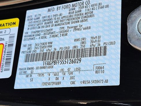 Used 2025 Ford Mustang GT Premium RWD image 36
