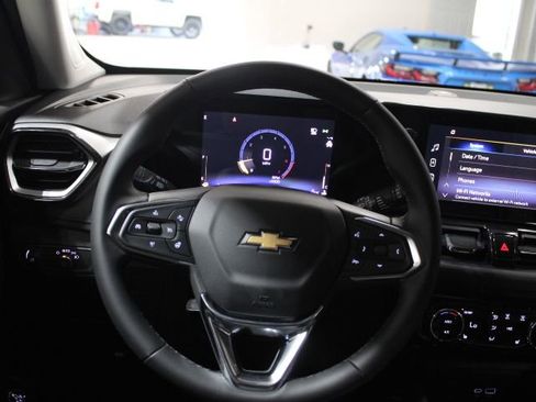 New 2026 Chevrolet TrailBlazer LT w/ Convenience Package AWD/4WD image 32