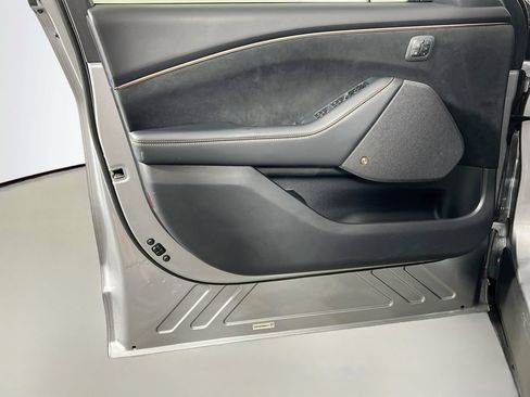 Used 2021 Ford Mustang Mach-E GT AWD/4WD image 18