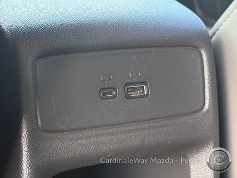 Used 2025 Chevrolet Trax ACTIV FWD image 31