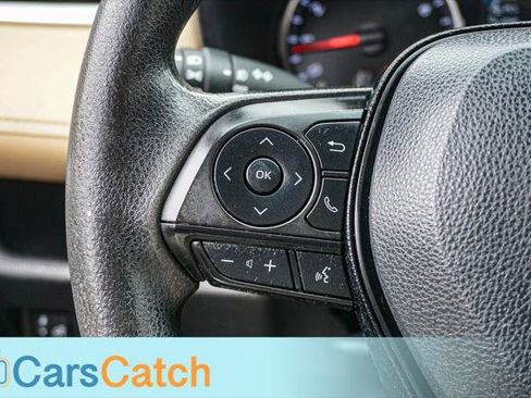 Used 2021 Toyota RAV4 XLE FWD image 25