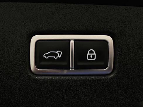 Used 2024 Kia Sorento EX AWD/4WD image 7