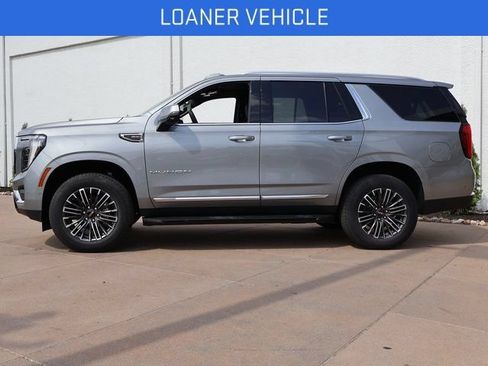 New 2026 GMC Yukon Elevation w/ Elevation Premium Package AWD/4WD image 3