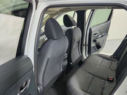 Used 2025 Nissan Kicks SV image 21