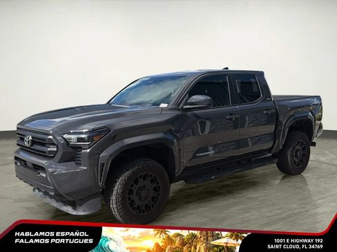 Used 2025 Toyota Tacoma SR5 RWD image 2
