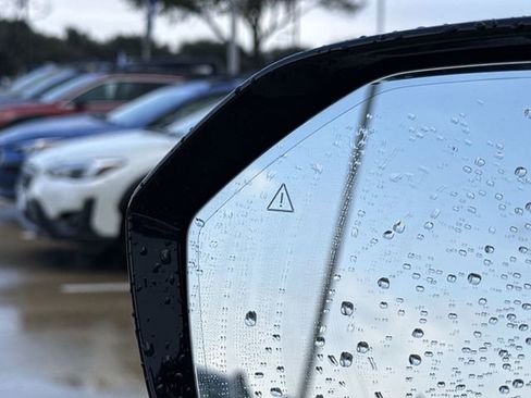 Used 2024 Hyundai Palisade Calligraphy image 21