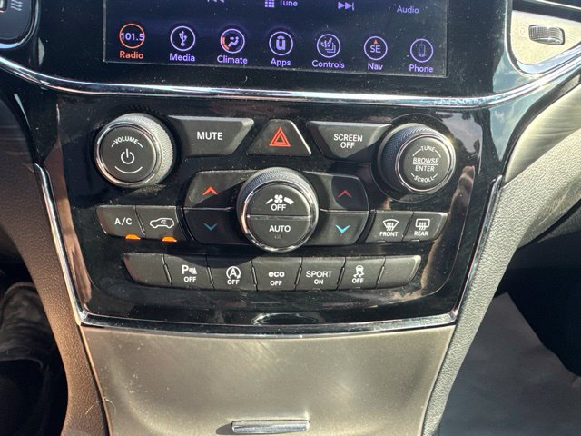 Used 2019 Jeep Grand Cherokee Altitude AWD/4WD image 20