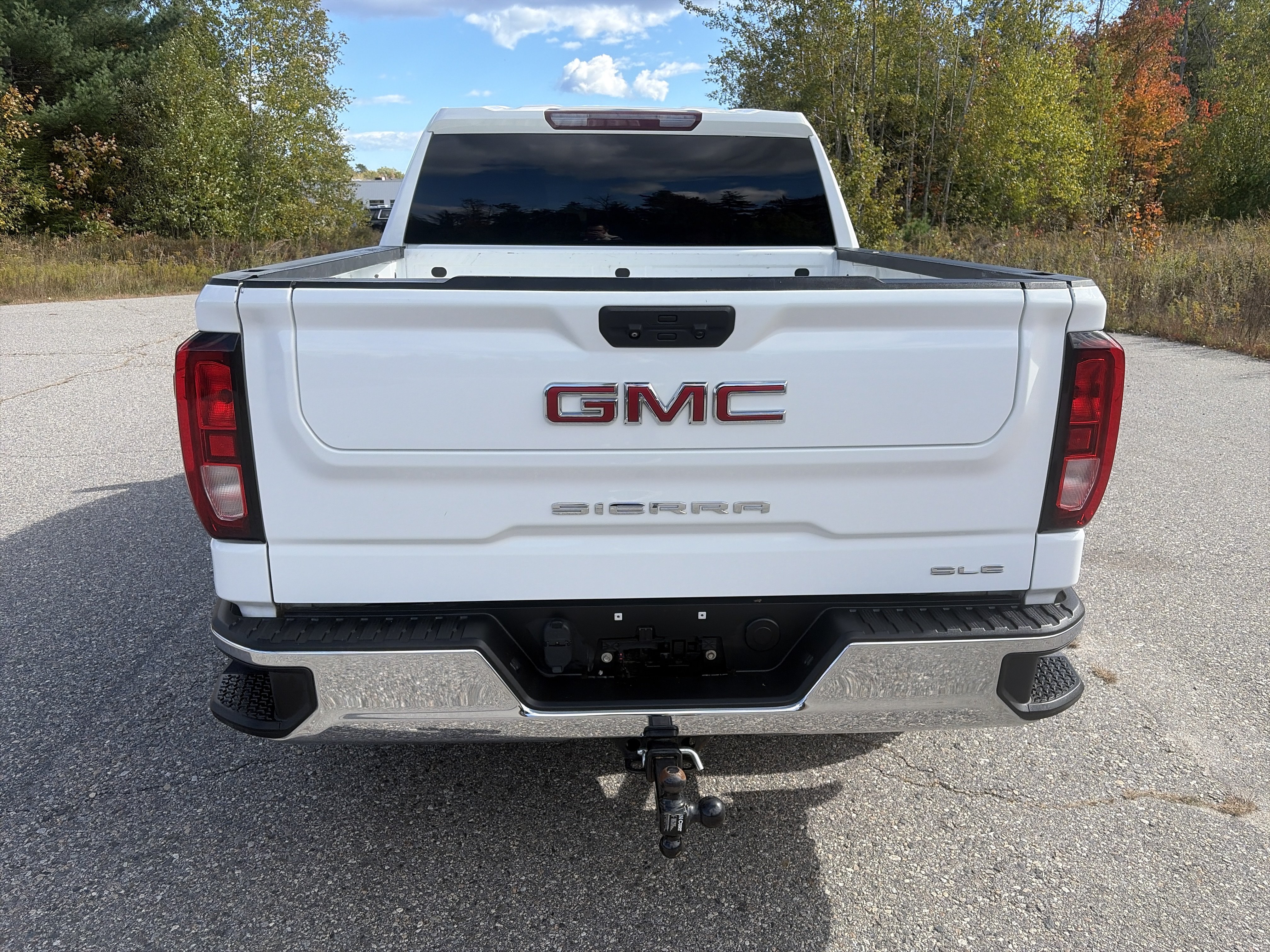 Used 2022 GMC Sierra 1500 SLE AWD/4WD image 6