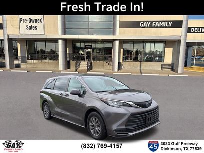 Used 2022 Toyota Sienna LE
