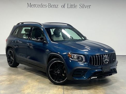 Used 2023 Mercedes-Benz GLB 35 AMG 4MATIC image 8