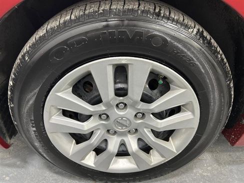 Used 2016 Nissan Altima 2.5 S w/ Power Driver Seat Package image 9