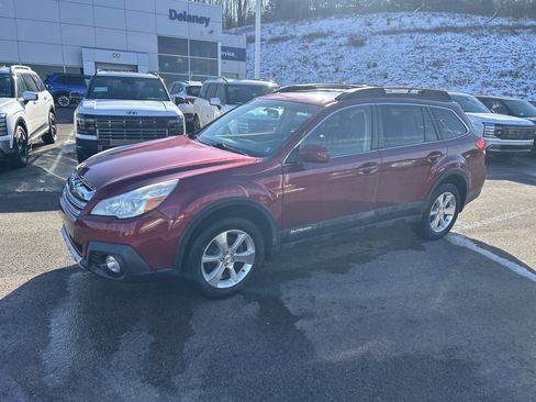 Used 2013 Subaru Outback 2.5i Limited w/ Moonroof Pkg image 14