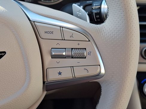 Certified 2026 Genesis G70 2.5T Prestige AWD/4WD image 23