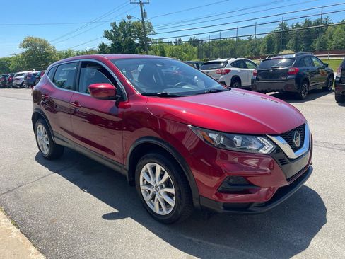 Used 2020 Nissan Rogue Sport S w/ Appearance Package AWD/4WD image 3