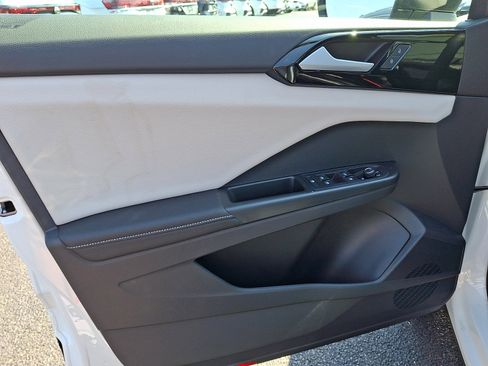 New 2026 Volkswagen Taos S AWD/4WD image 8