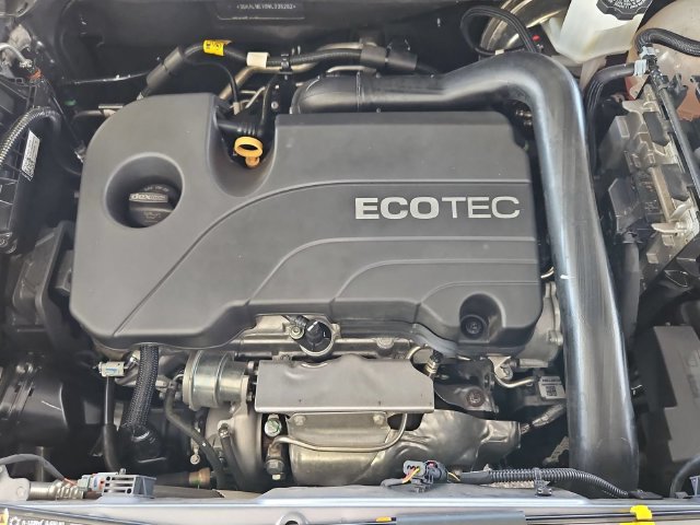 Used 2021 GMC Terrain SLE FWD image 29