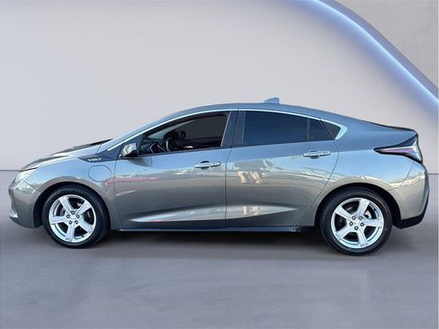 Used 2017 Chevrolet Volt LT image 3