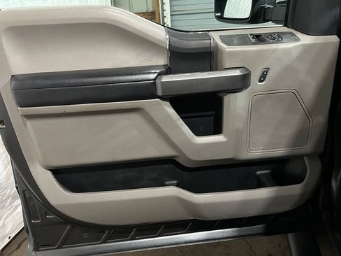Used 2020 Ford F250 XLT w/ XLT Value Package AWD/4WD image 9