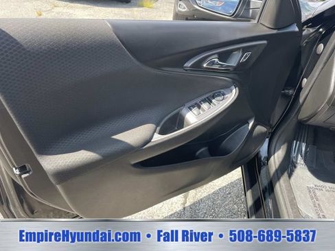 Used 2024 Chevrolet Malibu LT FWD image 18