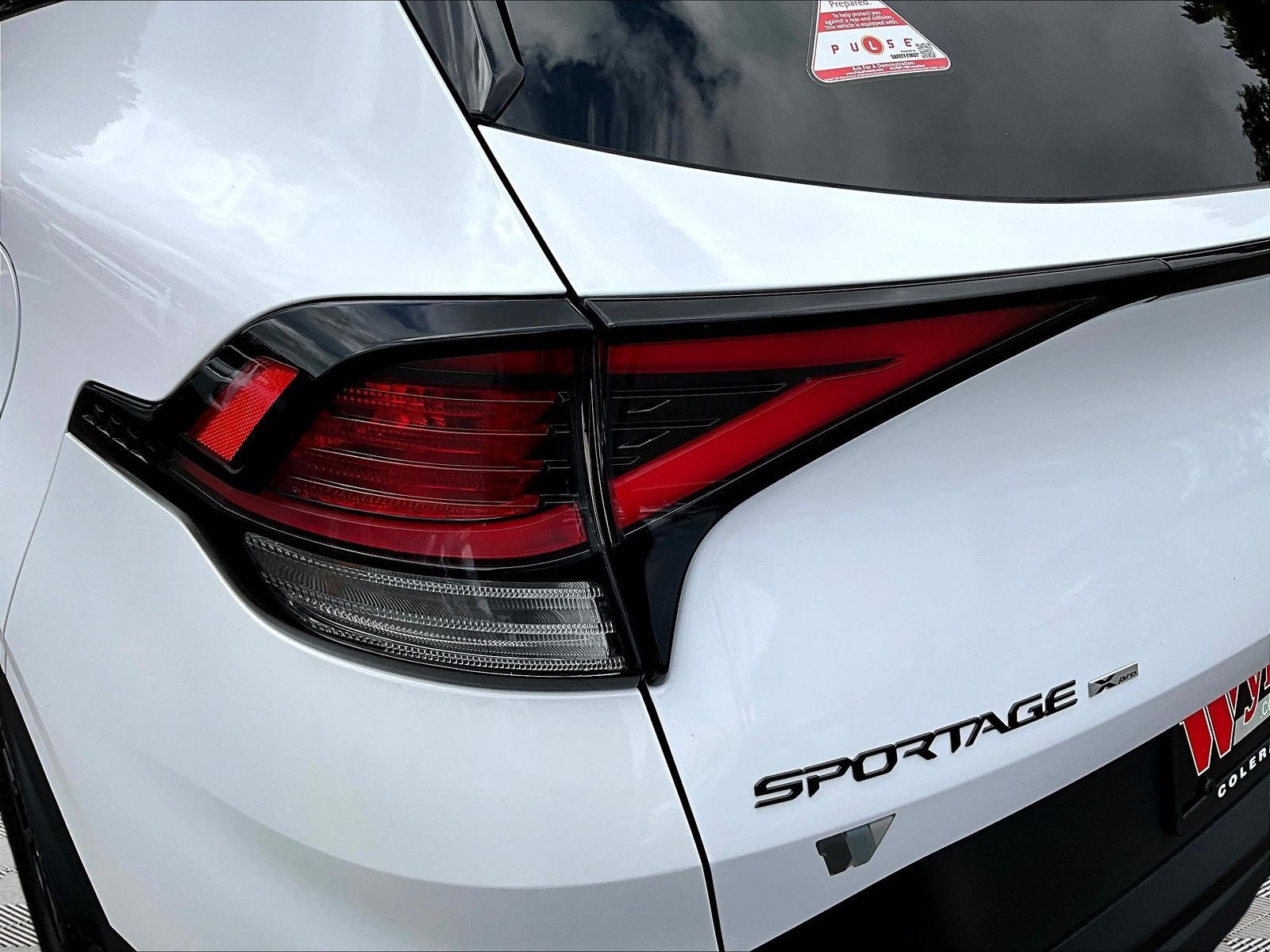 Used 2025 Kia Sportage X-Pro AWD/4WD image 23