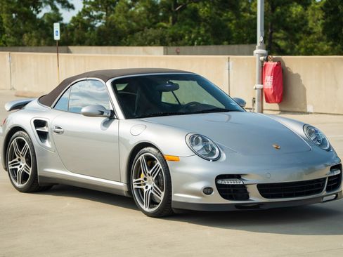 Used 2008 Porsche 911 Turbo AWD/4WD image 18