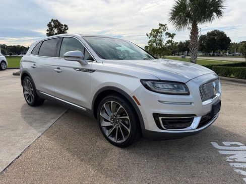 Used 2019 Lincoln Nautilus Reserve FWD image 7