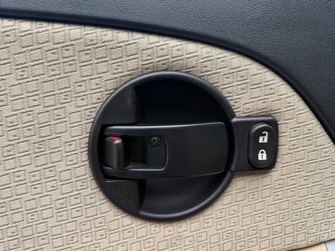 Used 2007 Chevrolet Equinox LT image 21