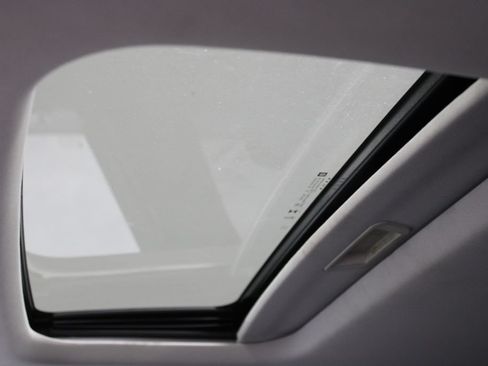 Used 2024 Chevrolet Trax ACTIV w/ Sunroof Package FWD image 50
