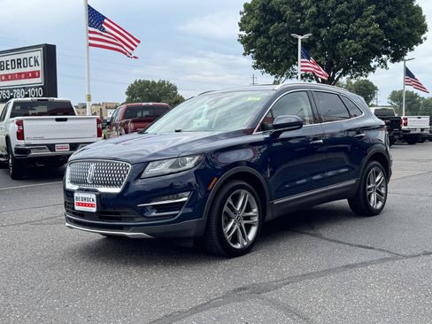 Used 2019 Lincoln MKC Reserve AWD/4WD image 3