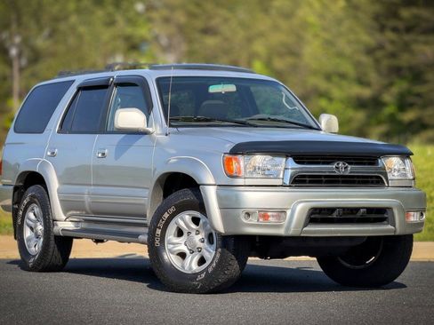 Used 2002 Toyota 4Runner Limited AWD/4WD image 5